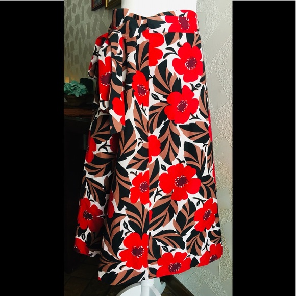Kate Spade Woven Floral Print Wrap Skirt - Picture 2 of 9